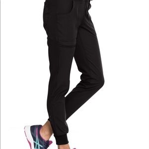 HeartSoul Jogger scrubs